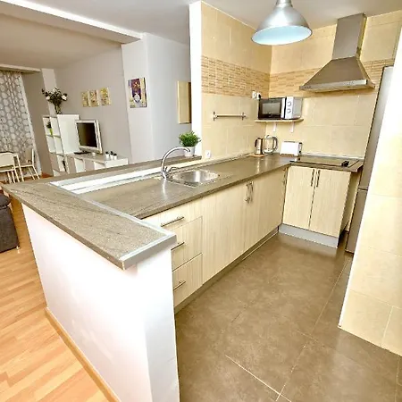Holidays2malaga Salitre 3 Bedroom Up To 7 People High Speed Wifi Daire *