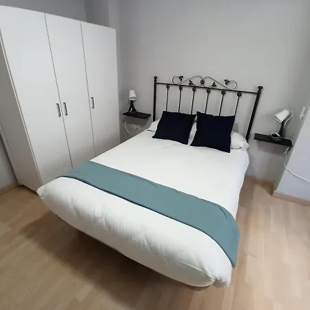 Holidays2malaga Salitre 3 Bedroom Up To 7 People High Speed Wifi Málaga